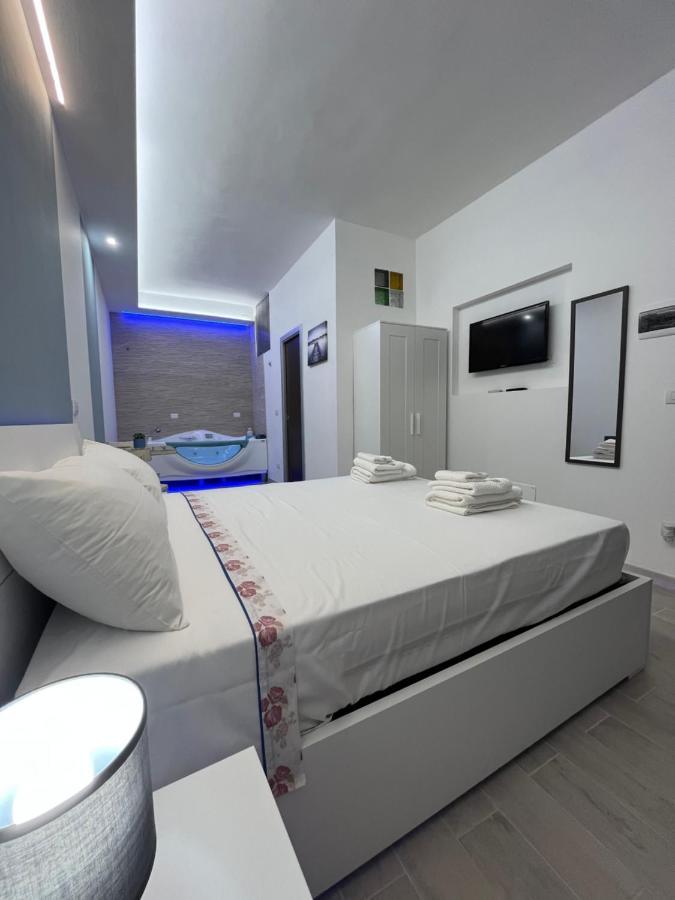 Blue Suite Mola di Bari Buitenkant foto