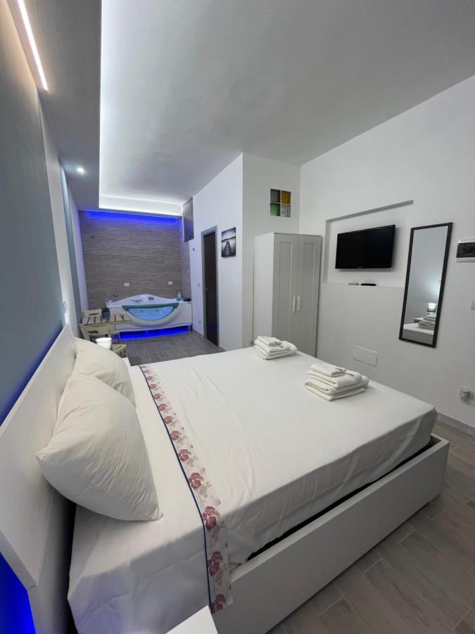 Blue Suite Mola di Bari Buitenkant foto