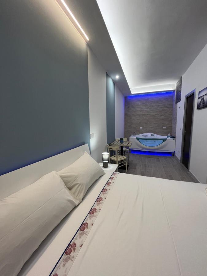 Blue Suite Mola di Bari Buitenkant foto